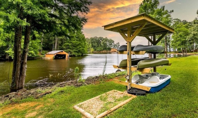 Negreet Casa | Eden Cove Toledo Bend 350' Lakefront 4 Kayaks WiFi