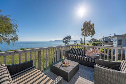 Waitahanui Casa | Lakefront at 5 Mile - Taupo