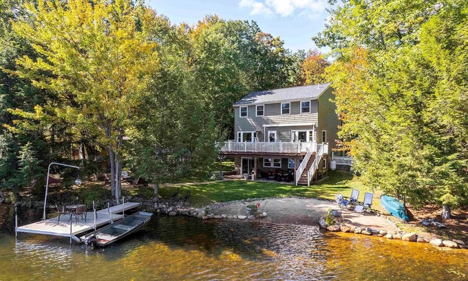 Belmont Casa | Lakefront Bliss, Private Dock & Cozy Year-Round Retreat!