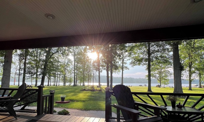 Jordan Casa | Lakefront Home on Cross Lake Jordan NY
