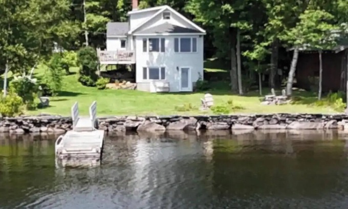 Greenville Junction Casa | Lakefront home on Moosehead Lake: Your family-owned, 3-level retreat awaits!