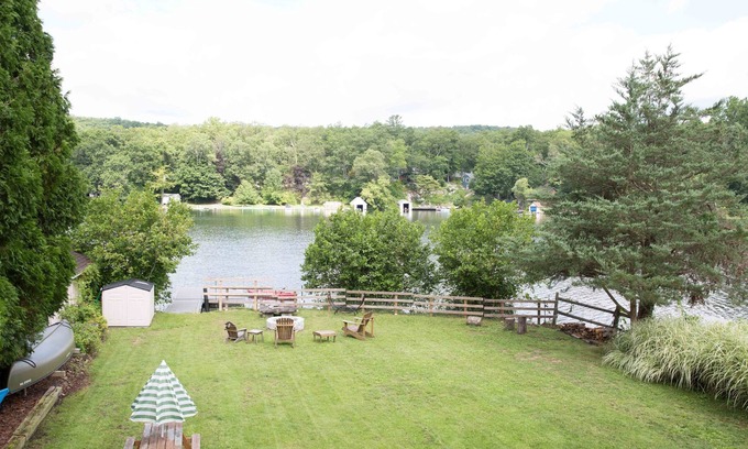 Putnam Valley Casa | Lakefront Home under 60 minutes from NYC and Westchester County