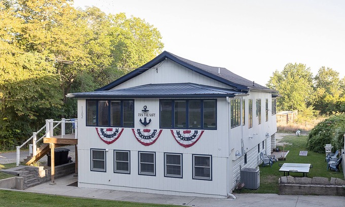 Michigan City Casa | Lakefront home! Water view from the house. Less than 3 minutes stroll to beach!