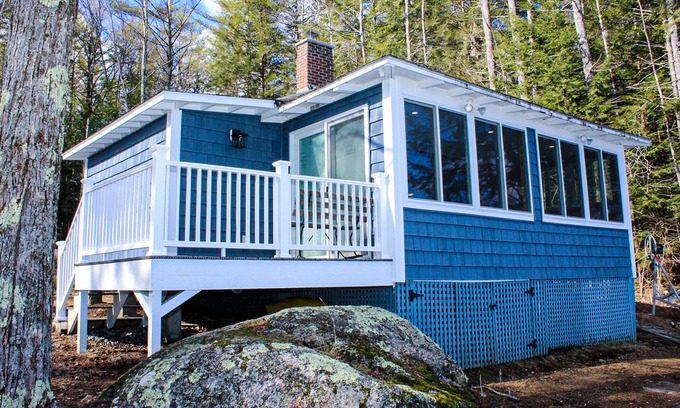 Laconia Cabaña | Lakefront home with a deck, gas grill, WiFi, dock & golf nearby