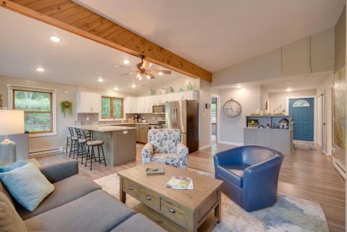 Osceola Casa | Lakefront Osceola Vacation Rental - Dogs Welcome!