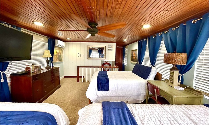 Creole Casa | Lakefront - Real Fish Camp - Reel Fishermen