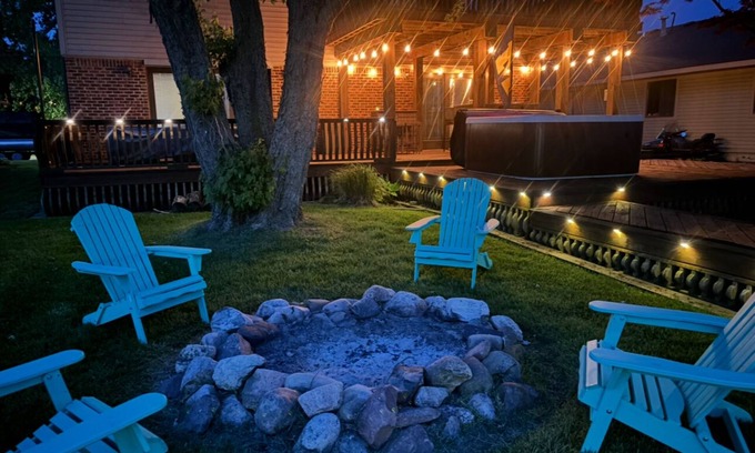 Anchorville Casa | Lakefront Retreat with boat dockage & AC in Clay Township