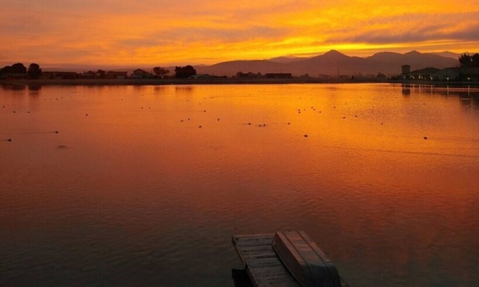 Silver Lakes Country Club Condominio | Lakefront Tranquility at it's best