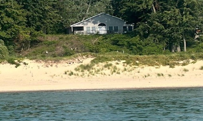South Haven Cabaña | Lakefront two-bedroom cottage with private beach & breathtaking views of Lake MI