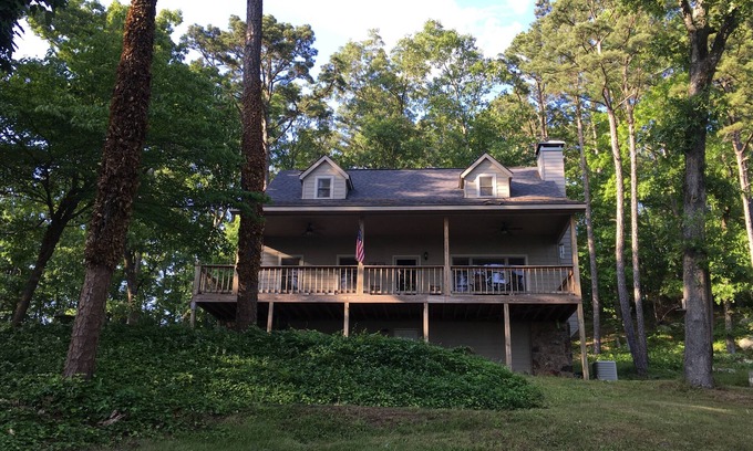 Edgemont Casa | Lakehouse Paradise On Greers Ferry Lake, Arkansas