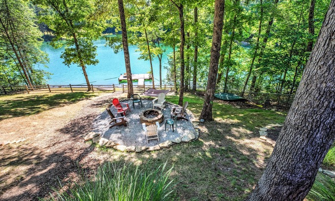 Speedwell Cabina | Lakein' It Easy With Private Dock