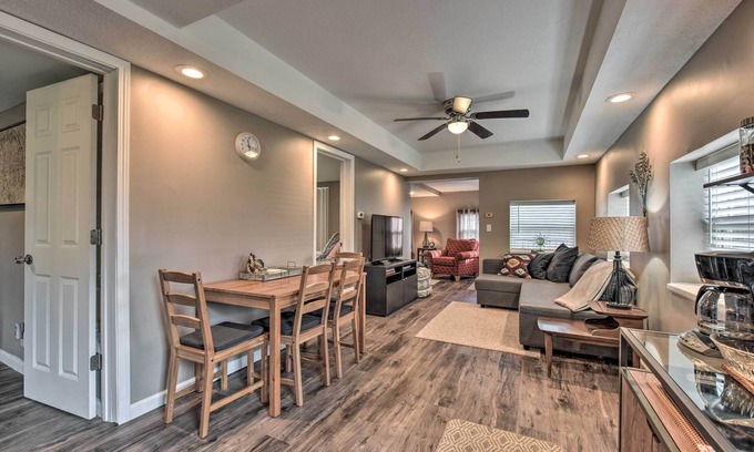 Lake St. Croix Beach Cabaña | Lakeland Cottage - 1/2 Mile to St Croix River