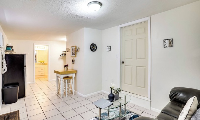 Lakeland Apartamento | Lakeland Vacation Rental: 38 Mi to Disney!