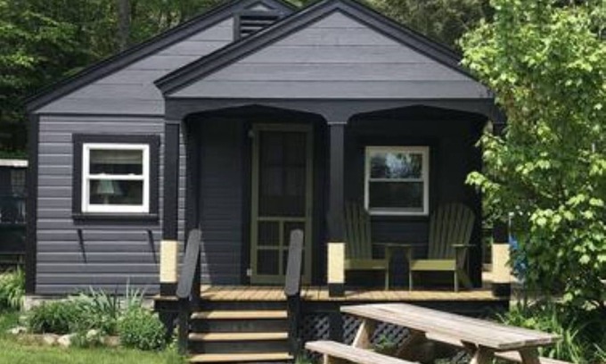 Holderness Cabaña | Lakeside Cottage with Kitchen