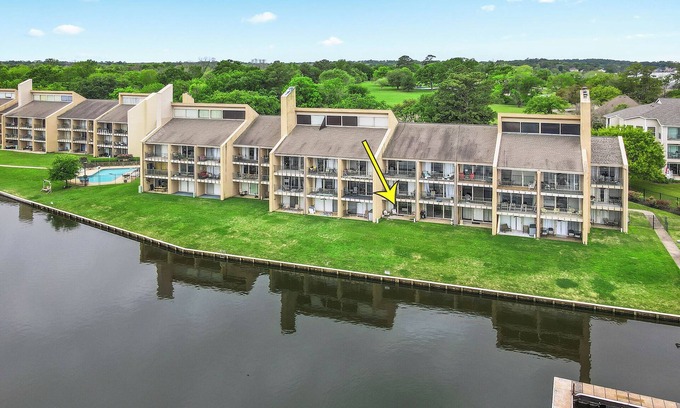 Walden on Lake Conroe Condominio | Lakeside Getaway on Lake Conroe
