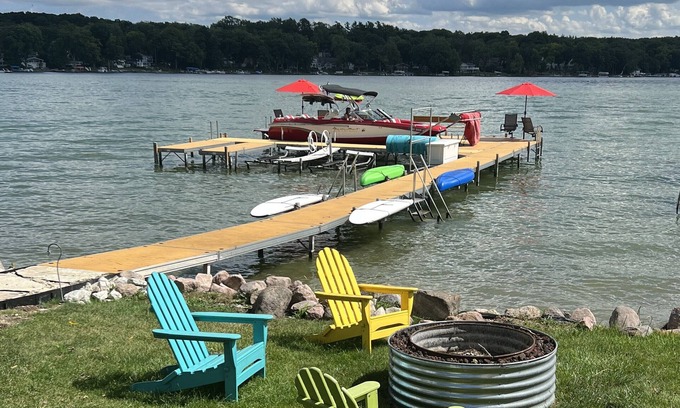 Twin Lakes Casa | Lakeside Getaway on Lake Mary-Walk to Downtown Twin Lakes