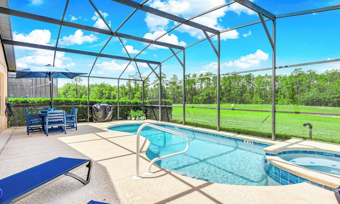 West Kissimmee Villa | Lakeside Haven - Four Bedroom Villa, Sleeps 8