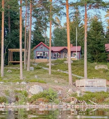 Karlskoga Casa | Lakeside Holiday Home With Sauna Near Karlskoga