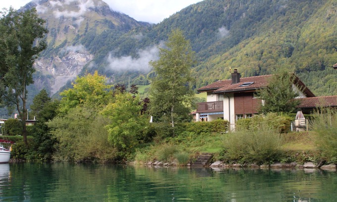 Lungern Casa | Lakeside Home en los Alpes