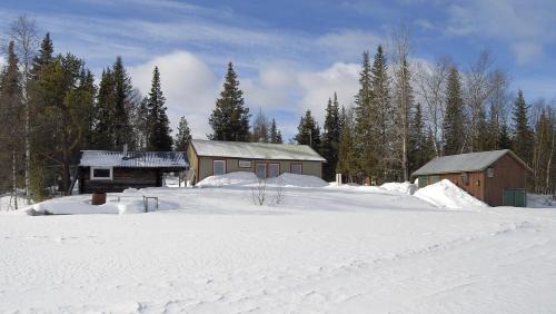 Skaulo Casa | Lakeside House in Lapland