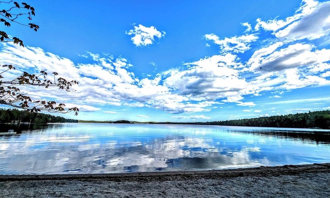 Franklin Casa | Lakeside Laughter Family Cabin, fire pit, 1 dog, Lake and ATV trails