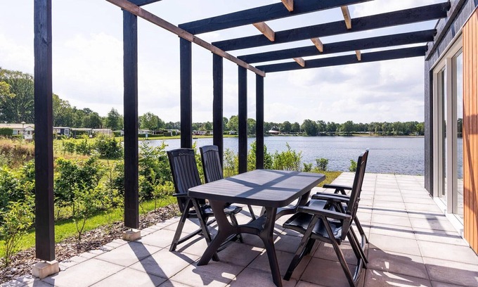 Tynaarlo Villa | Lakeside Retreat with Modern Comfort