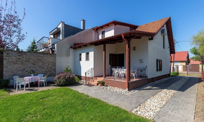 Balatonbereny Casa | Lakeside Serenity House, Balatonberény, Hungary
