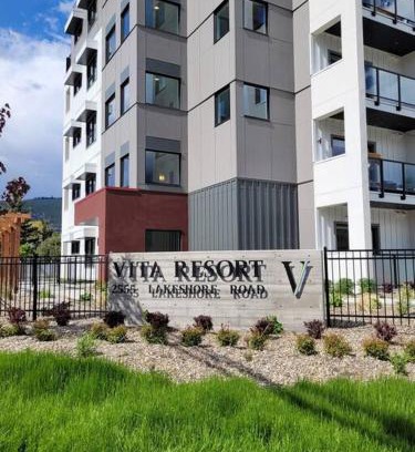 Vernon Apartamento | Lakeside studio with pool