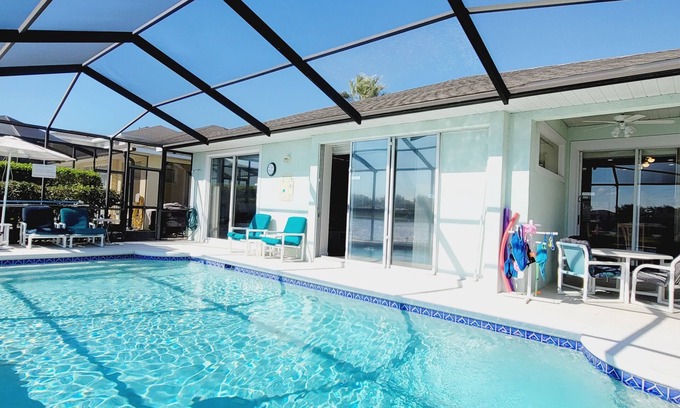 Sunset Lakes Casa | Lakeside Villa w/ Sunny Private Pool Deck, Very close to theme parks/restaurants