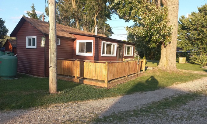 Colchester Cabaña | Lakeview Cottage de 1 dormitorio en el lago Erie en Colchester (sur de Harrow) # 67
