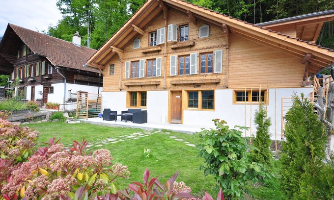 Ringgenberg Apartamento | Lakeview Family Apartment. Plazas 12, Ringgenberg-Lago Brienz, 4 km de Interlaken