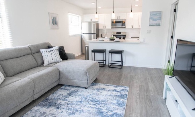 St. Petersburg - Clearwater Apartamento | Lakeview Landing 1/1 Apt North St Pete