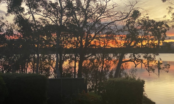 Chain Valley Bay Casa | Lakeview Oasis - Reserve waterfront cottage