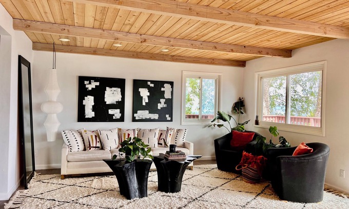 Kelseyville Casa | Lakeview Spacious Escape with Scenic Decks