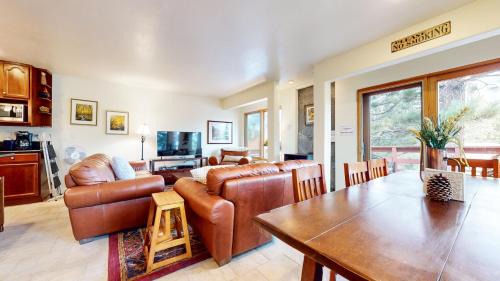 Mammoth Lakes Apartamento | Lakeview Villas #26 condo