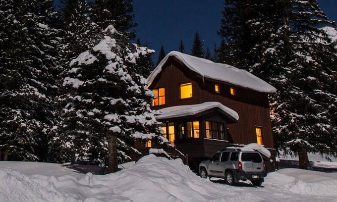 Cooke City-Silver Gate Cabina | The Lamar at Lamar Valley Cabins