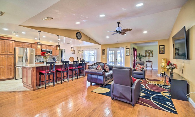 Highland Casa | Lanai, Pool & Gas Grill: Sebring Retreat!