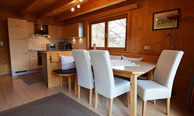 Sautens Apartamento | Villa Anna - Active Apartments ofrece Pienz establos