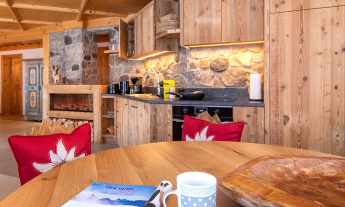 Saalbach-Hinterglemm Apartamento | Landhaus Simone - Alpenfeuer / Joker Card