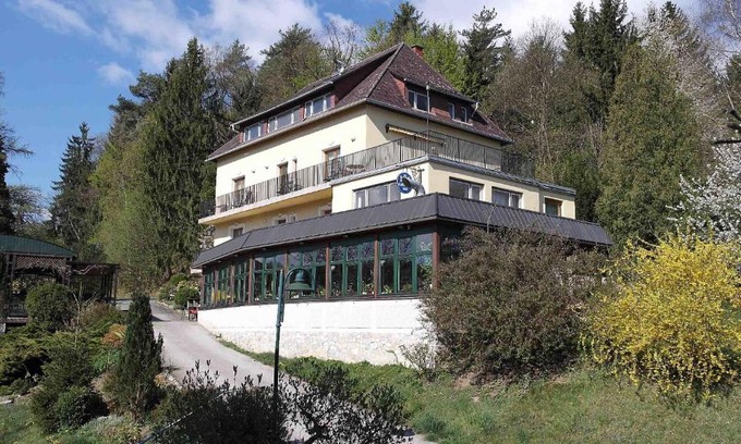 Lassnitzhoehe Cama Y Desayuno | Landhaus Waldfrieden