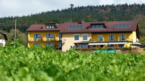 Ulrichsberg Casa | Landhotel SONNENHOF MotorradKrauk