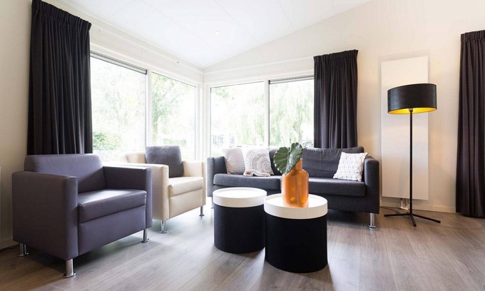 Municipality of Oost Gelre Chalet De Esquí | ✓ Landhuis at Résidence Lichtenvoorde ✓ Holiday home for 4 persons ✓ Located in Lichtenvoorde (Gelderland) ✓ Holiday park in the Achterhoek ✓ Book directly through the park
