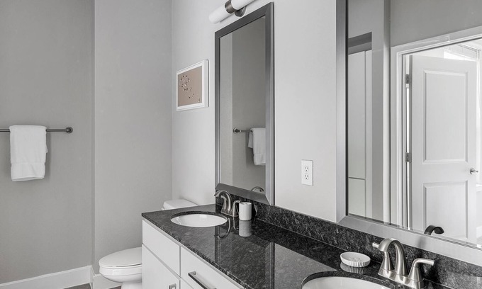Allen Apartamento | Landing | Spectacular 1BD, Clubhouse, Yoga Studio