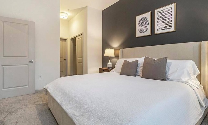 Seven Springs Apartamento | Landing at Avalon at Seven Springs Apartments - 2 Bedrooms in Seven Springs