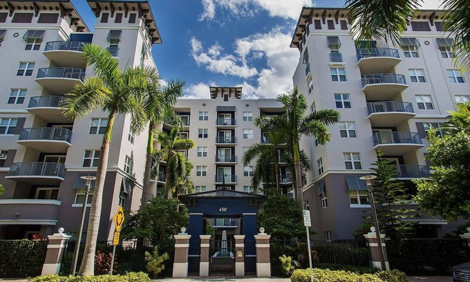 Flagler Village Apartamento | Landing at Aviah - 2 Bedrooms in Central Fort L...