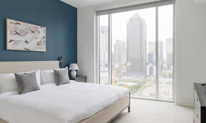 Uptown Apartamento | Landing at Cortland on McKinney - 1 Bedroom in Downtown Dallas