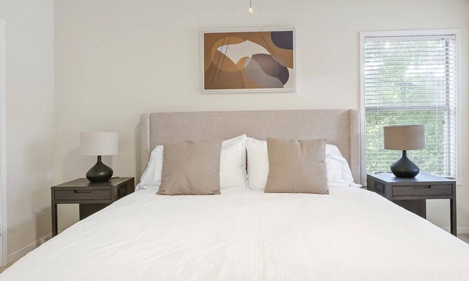 Winston - Salem Apartamento | Landing at Crowne Club Apartments - 1 Bedroom in Downtown Winston Salem