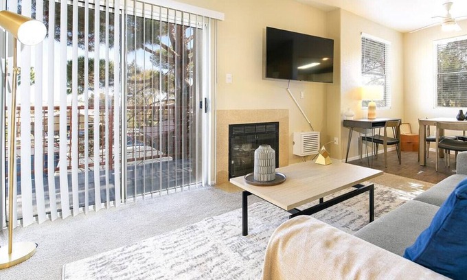 Canyon Gate Apartamento | Landing at Escena Apartments - 2 Bedrooms in Angel Park
