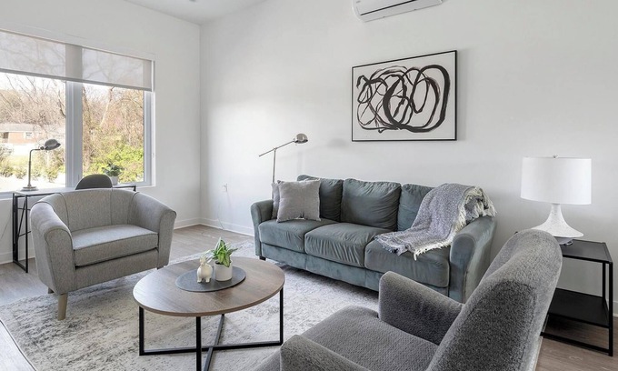 Donelson Apartamento | Landing at Flats at Donelson - 2 Bedrooms in Do...