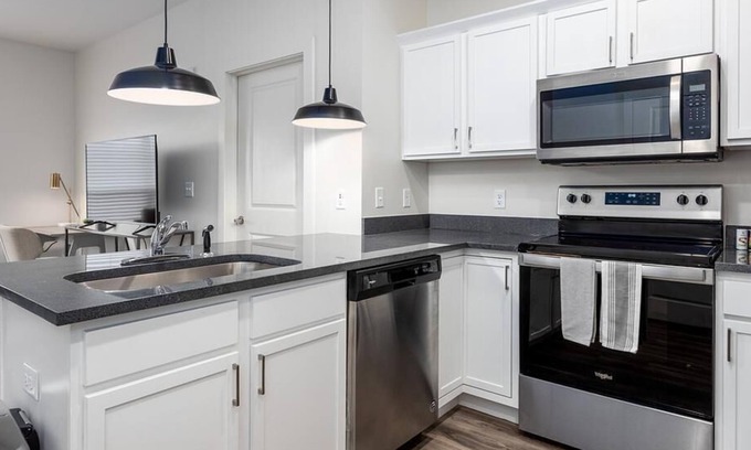 Columbus Apartamento | Landing at Gateway Lofts - 1 Bedroom in West Scioto